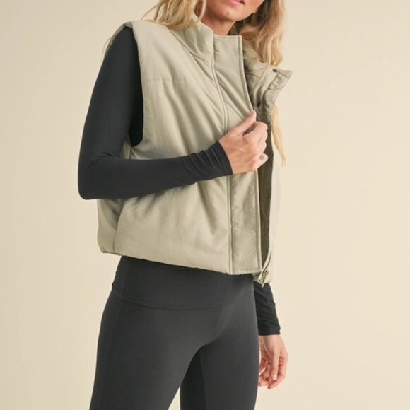 Chloe Puffer Vest | Women's Sage Green Layering Sleeveless Jacket | Fall Fashion - Picture 6 of 13